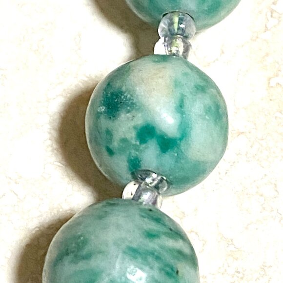 Green White Dyed Agate Necklace, Large Matte Gemstone Beaded Necklace 18" - Picture 8 of 11